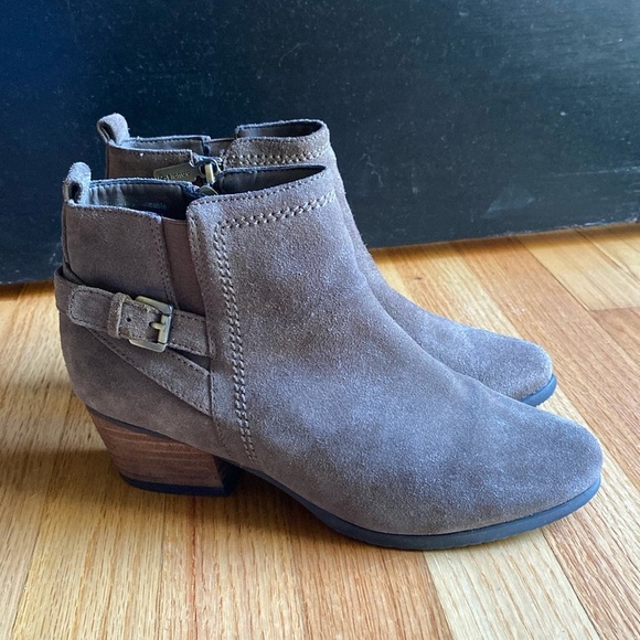 Blondo Idra Waterproof Ankle Booties Women’s Size 7 Brown Suede Leather‎ Zip - Picture 13 of 13